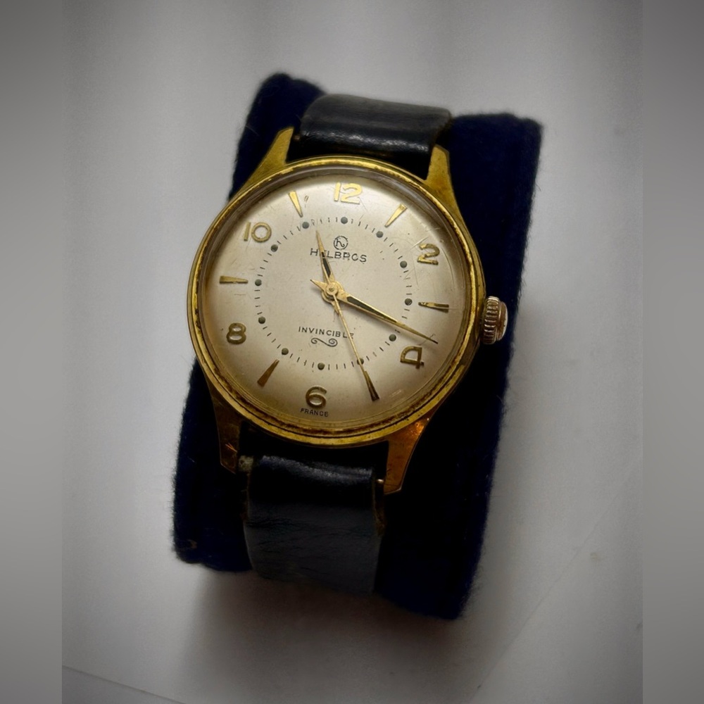 Vintage men’s Helbros watch! RARE FIND